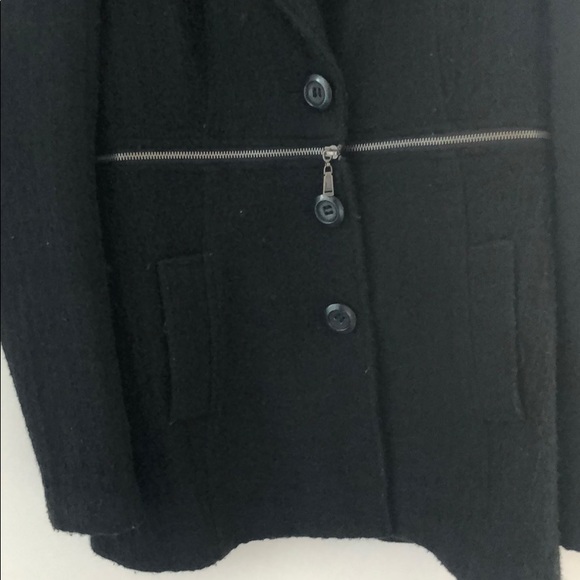 Mac and Jac coat - Picture 2 of 5